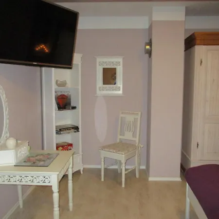 Apartment Suite *