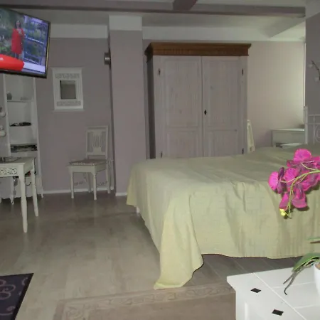 Bed & Breakfast Apartment Suite Kosel
